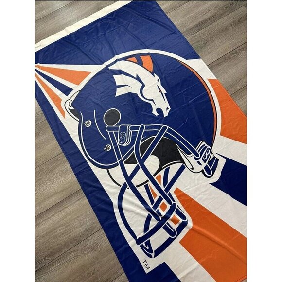 Denver Broncos Huge 3'x5' NFL Licensed Helmet Flag/Banner Emerson USA - Picture 2 of 5